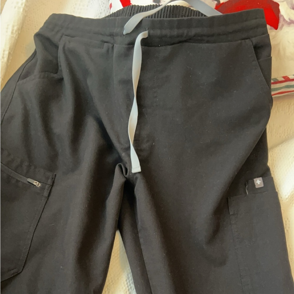 Figs yola scrub pants